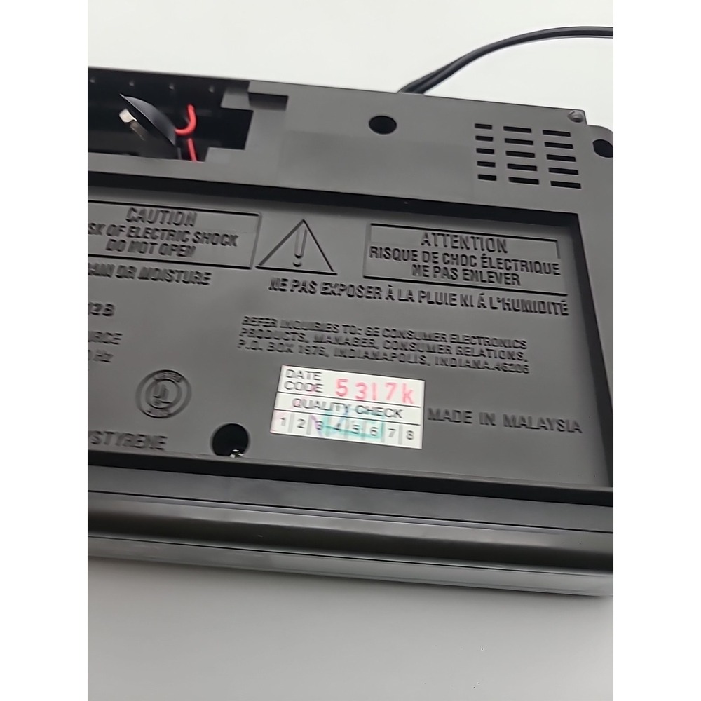 Vintage GE 7-4612B Digital Alarm Clock Radio General Electric Tested Works - Picture 5 of 8